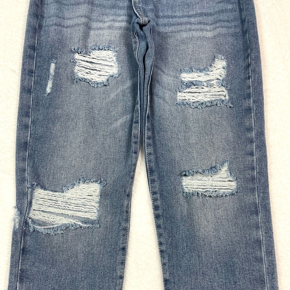 NWT Distressed Mom Jeans, Size 7 - Picture 4 of 15